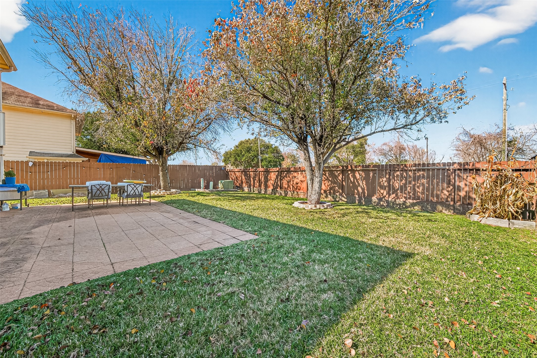 2202 Falling Oaks Road Houston, TX 77038 - Photo 43 of 47