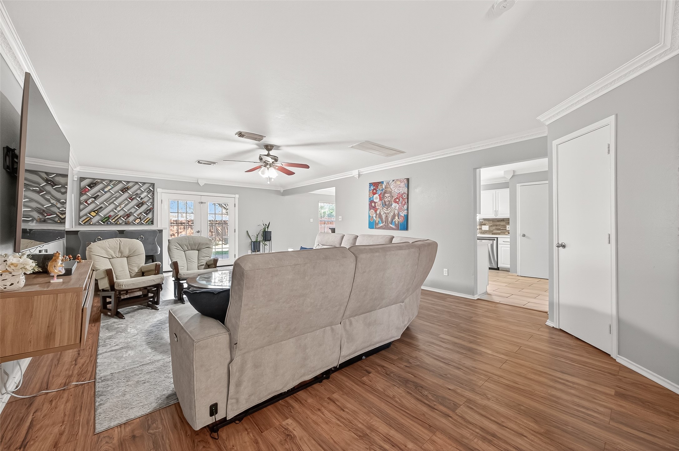 2202 Falling Oaks Road Houston, TX 77038 - Photo 9 of 47