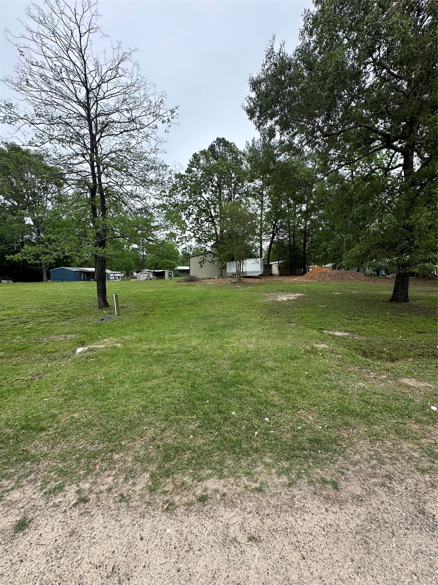 180 Holly Trail Trinity, TX 75862 - Photo 4 of 6