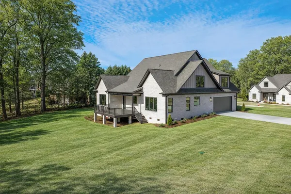 $849,900 | 354 South Monterey Drive, Moore, SC 29369