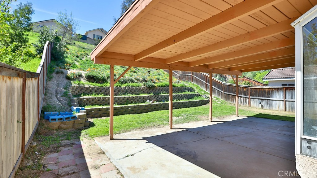 45299 Esmerado Court Temecula, CA 92592 - Photo 22 of 27 Backyard Patio