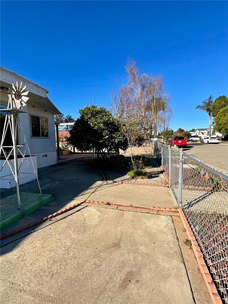1180 Starlite Drive Nipomo, CA 93444 - Photo 21 of 35 a view of a terrace with a bench