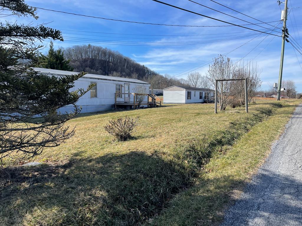 15586 Bishop Road Chilhowie, VA 24319 - Photo 1 of 71 Gallery Image 1