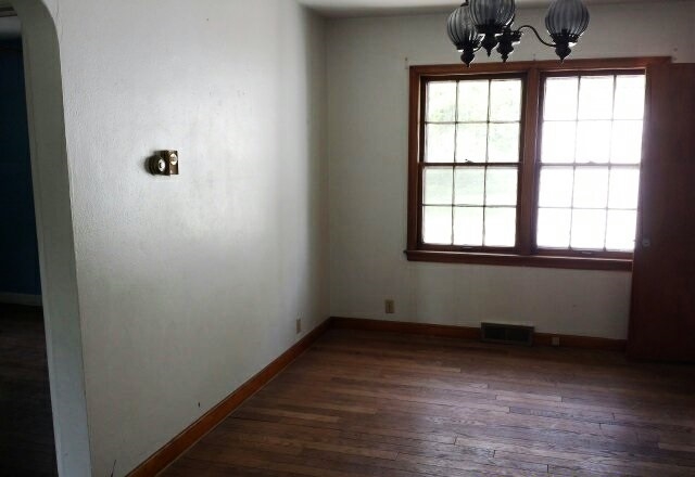 1504 Rural Street Rockford, IL 61107 - Photo 3 of 11 Gallery Image 3