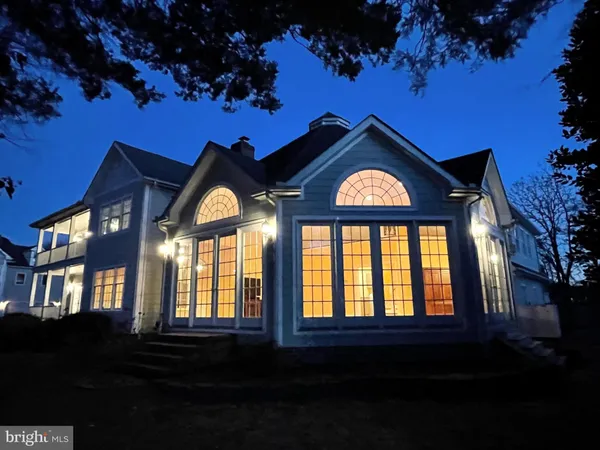 $1,795,000 | 216 East Chew Avenue, St. Michaels, MD 21663