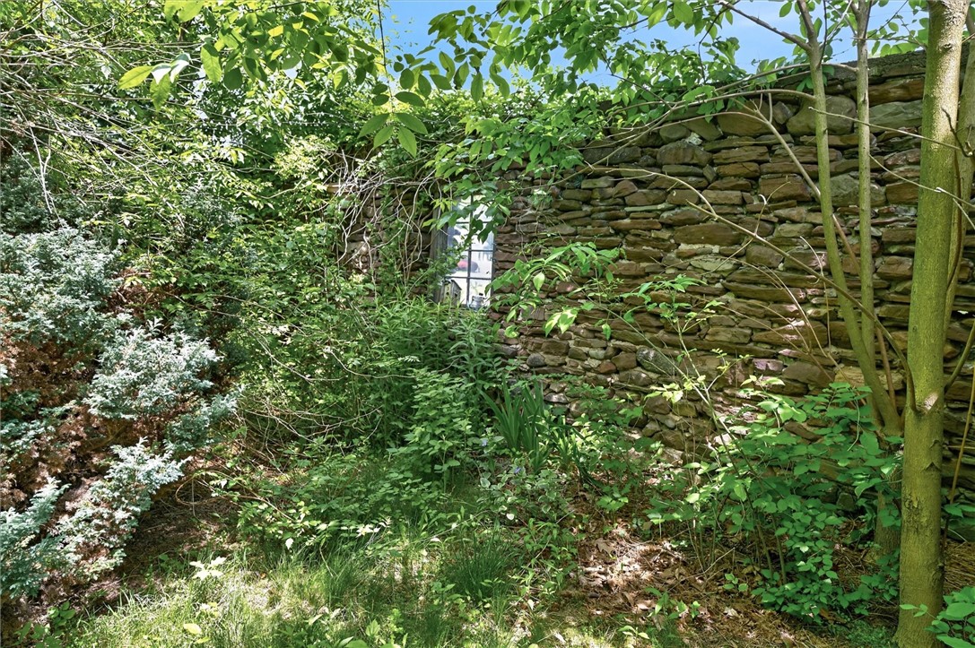 52 Mill Road Greece, NY 14626 - Photo 10 of 49