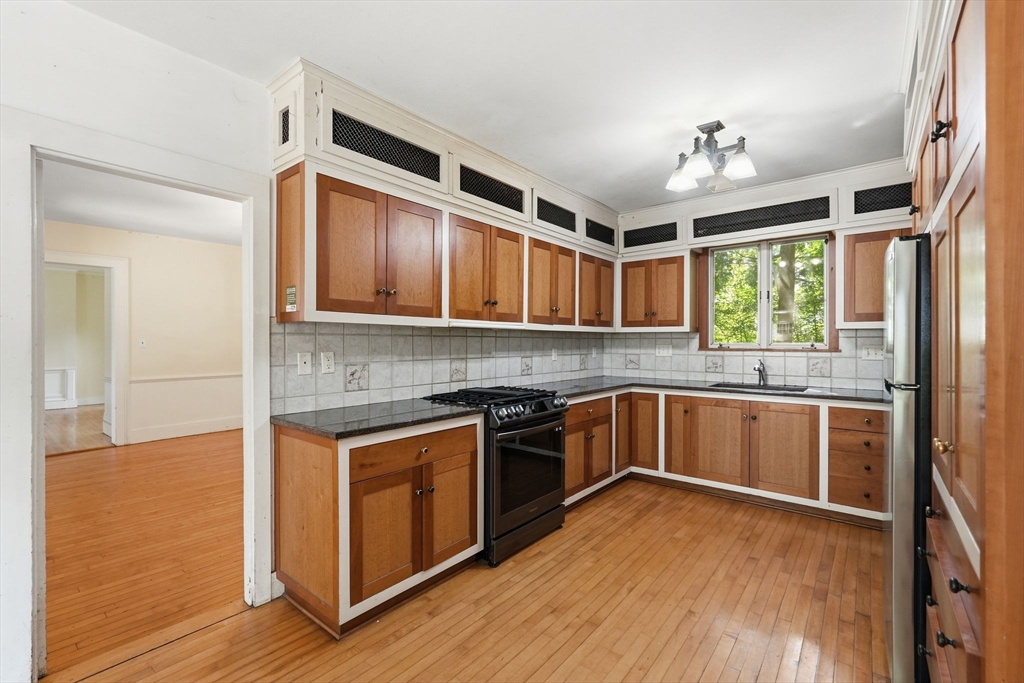 155 Amity Street Amherst, MA 01002 - Photo 14 of 36