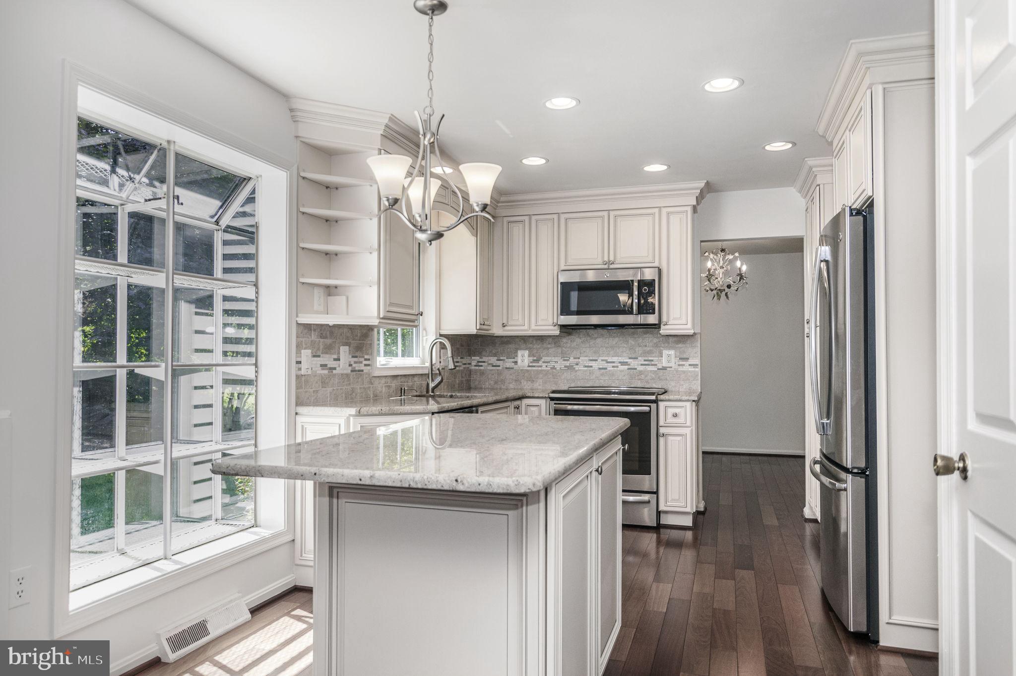 6237 Wilmette Drive Burke, VA 22015 - Photo 11 of 42 Kitchen with plant window