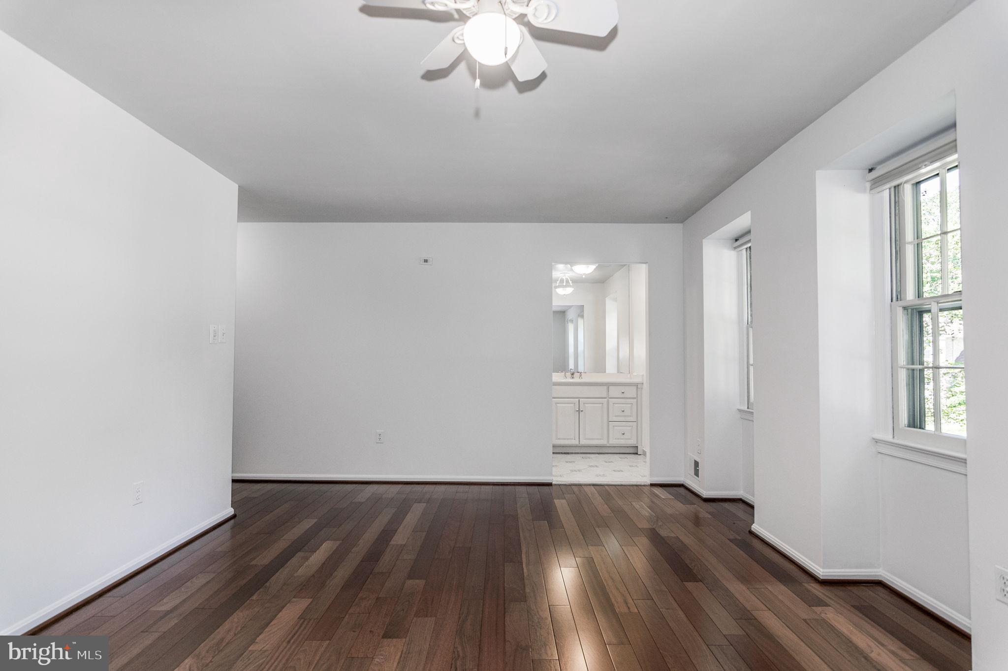 6237 Wilmette Drive Burke, VA 22015 - Photo 20 of 42 Primary Bedroom