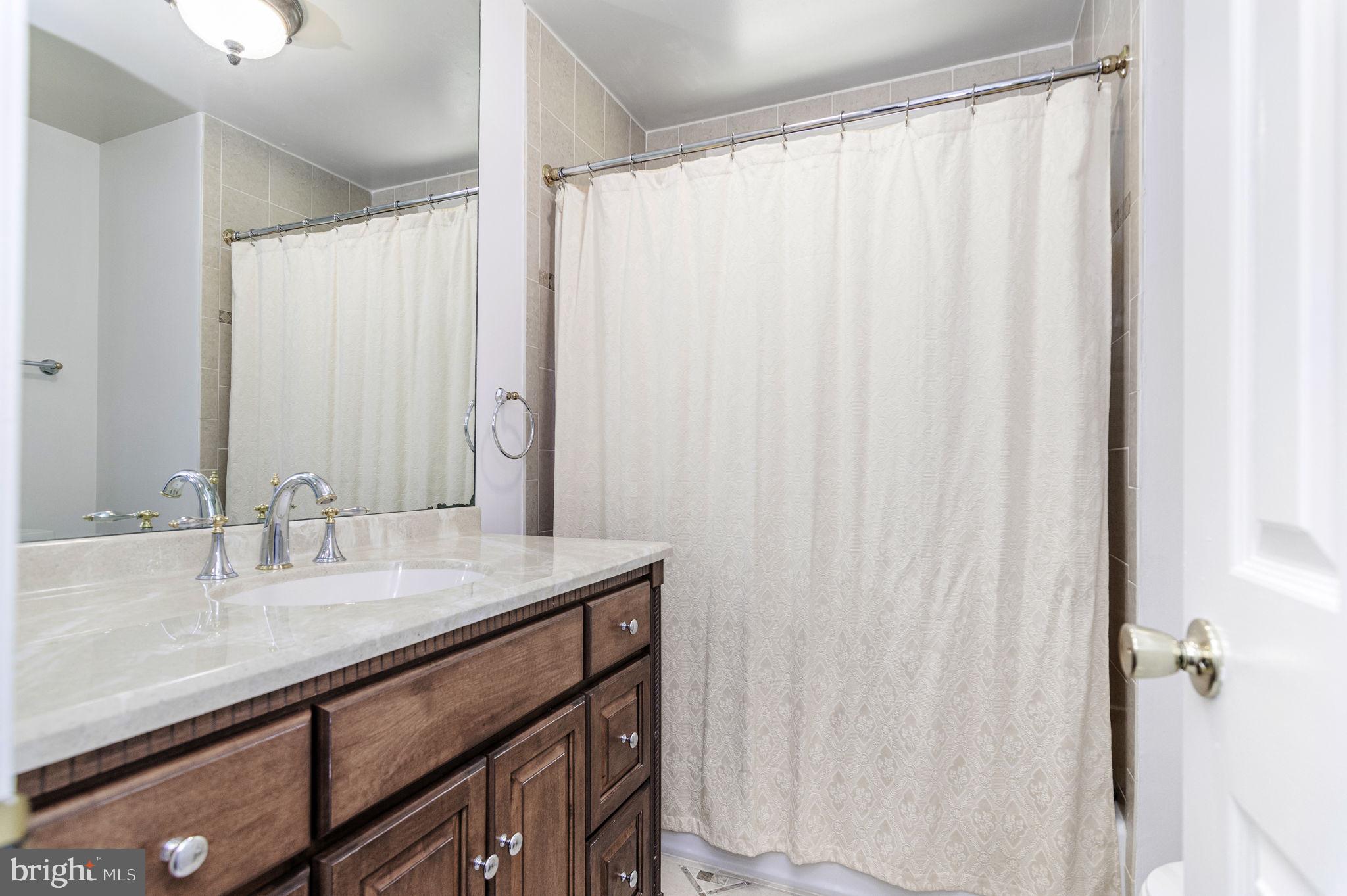 6237 Wilmette Drive Burke, VA 22015 - Photo 28 of 42 Main Bath