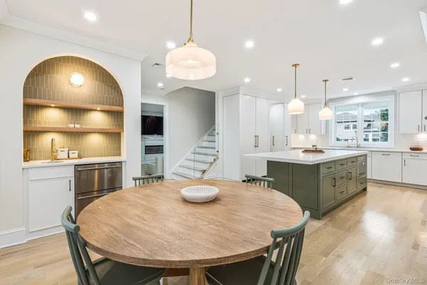 $1,250,000 | 30 Alicia Court, Hempstead, NY 11550