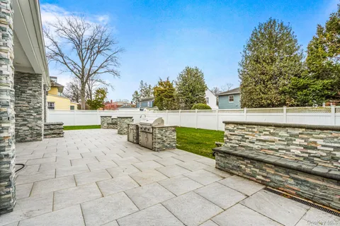 $1,250,000 | 30 Alicia Court, Hempstead, NY 11550