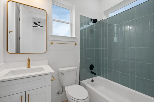 $2,650 | 717 Janisch Road, Unit D, Houston, TX 77018