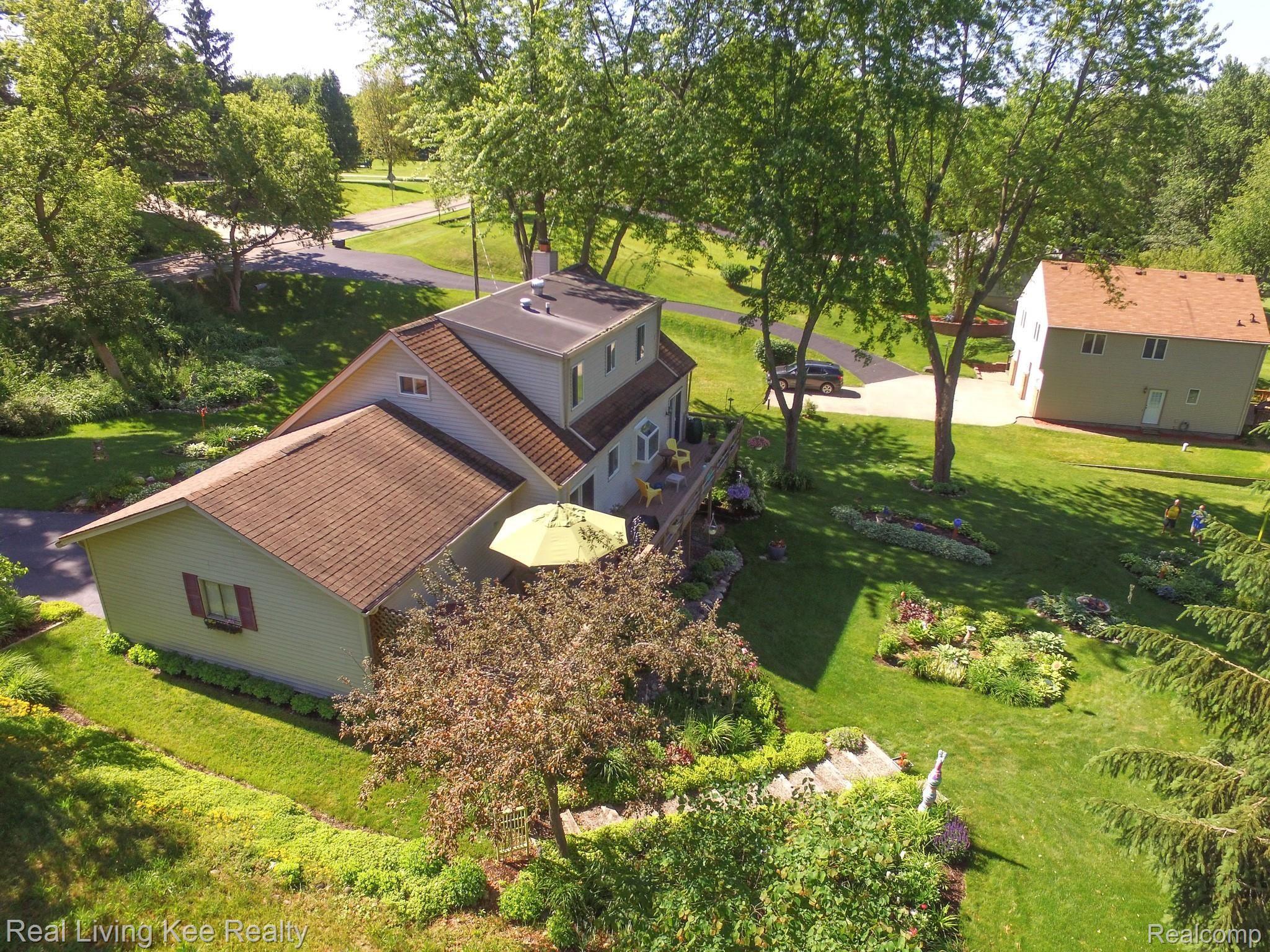 4138 Rohr Road Lake Orion, MI 48359 - Photo 50 of 51 DJI_0680.jpg