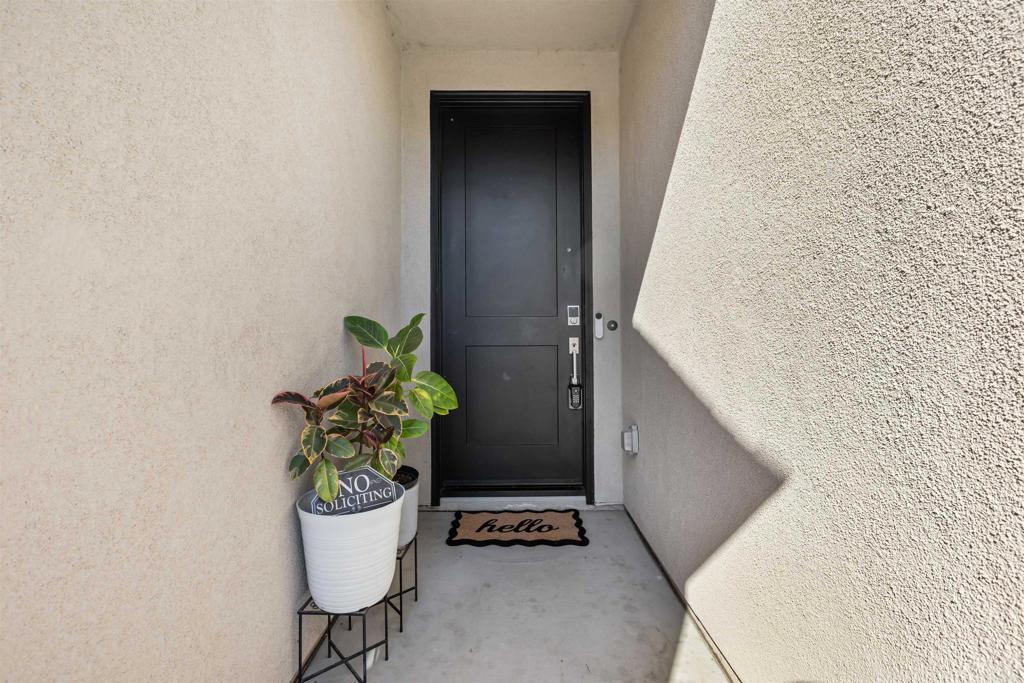 35105 Cooper Place Fallbrook, CA 92028 - Photo 3 of 44
