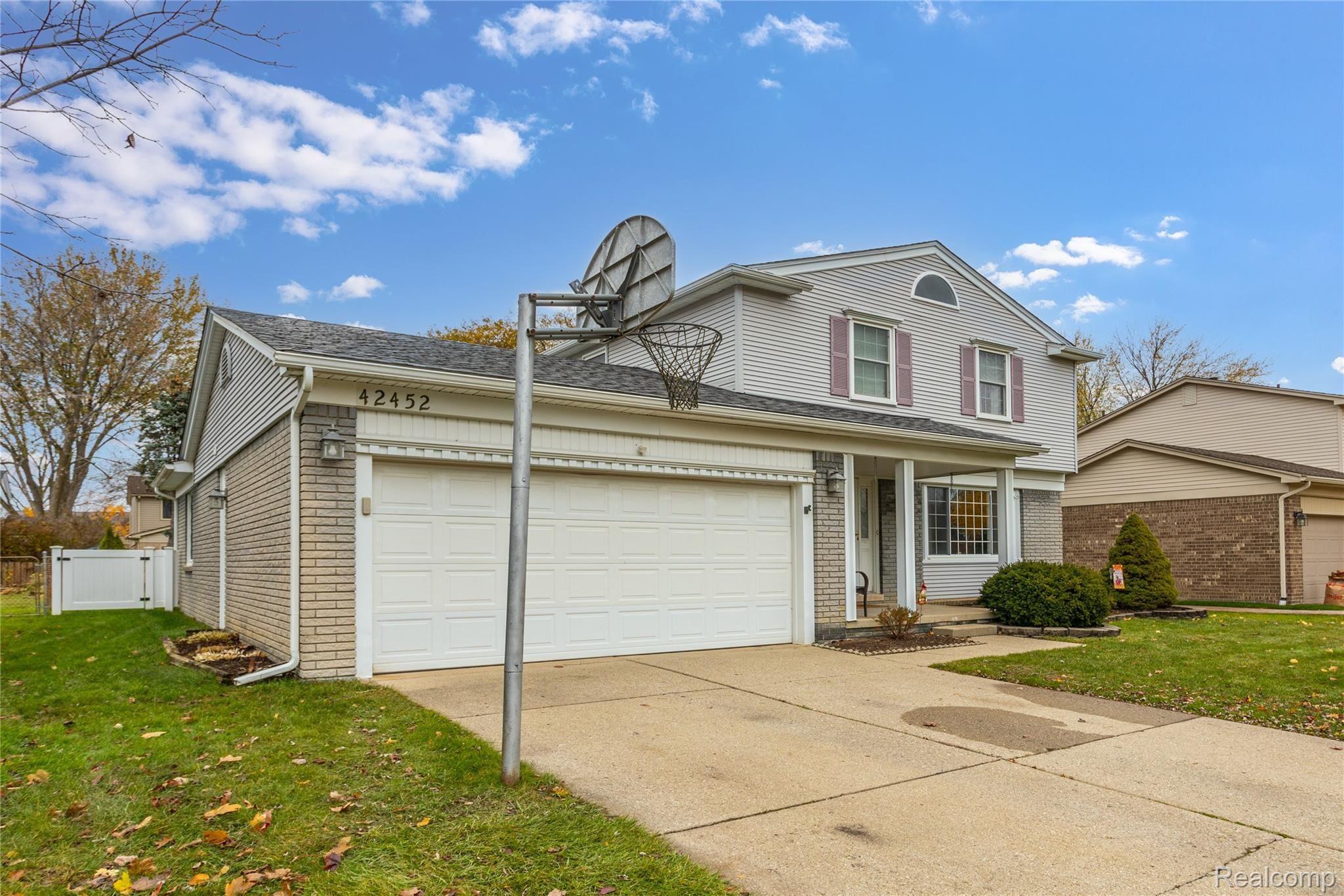42452 Proctor Road Canton, MI 48188 - Photo 3 of 35 3.jpg