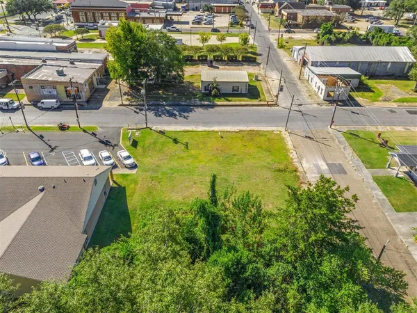 $70,000 | 116 West Port Street, DeRidder, LA 70634