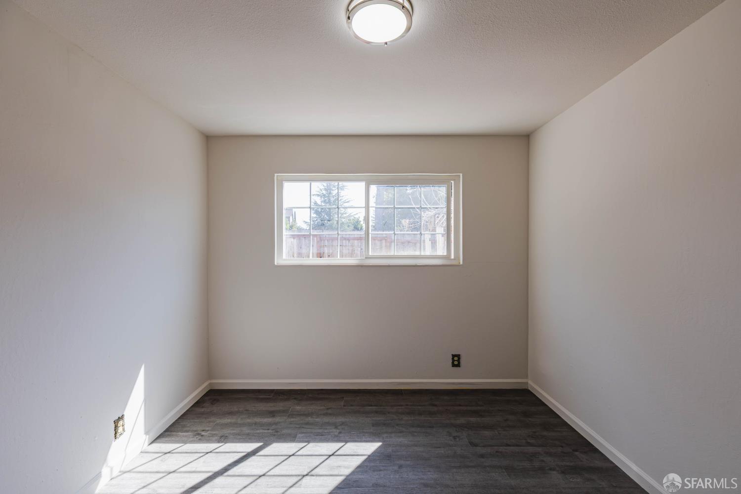 915 Seascape Circle Rodeo, CA 94572 - Photo 25 of 51 Gallery Image 25