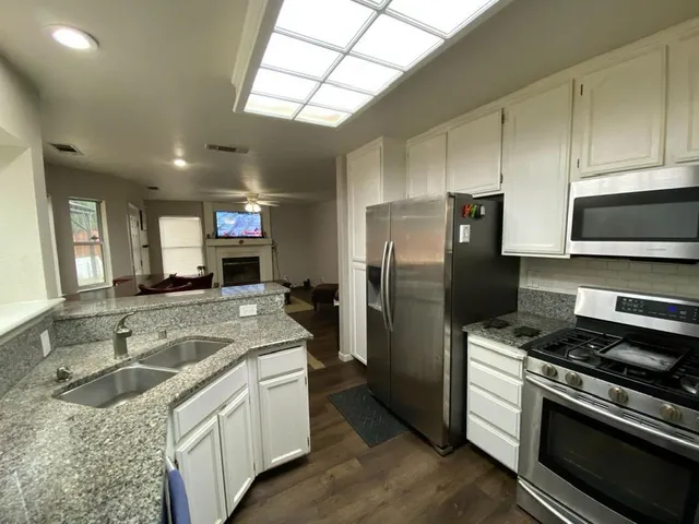 $525,000 | 6236 Jaguar Court, Riverbank, CA 95367