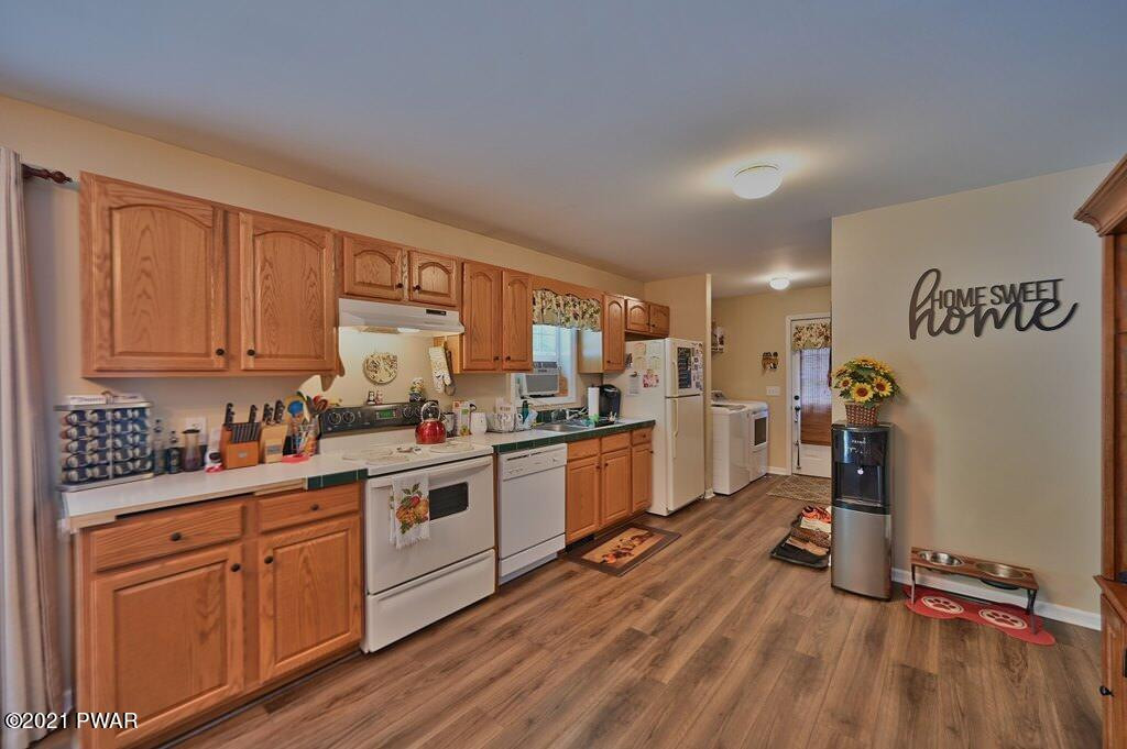 189 Sawmill Road Greentown, PA 18426 - Photo 7 of 57 Kitchen