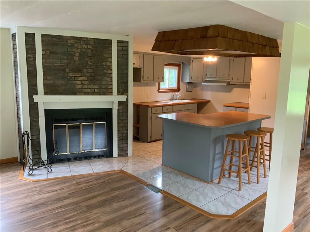310 Pleasant Grove Road Prosperity, PA 15329 - Photo 3 of 12