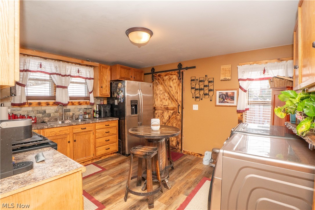 8242-8244 Navarre Road Southwest Massillon, OH 44646 - Photo 6 of 22
