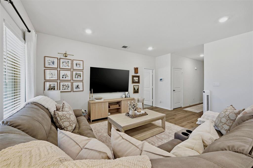 2328 Burleson Road Sherman, TX 75090 - Photo 4 of 40