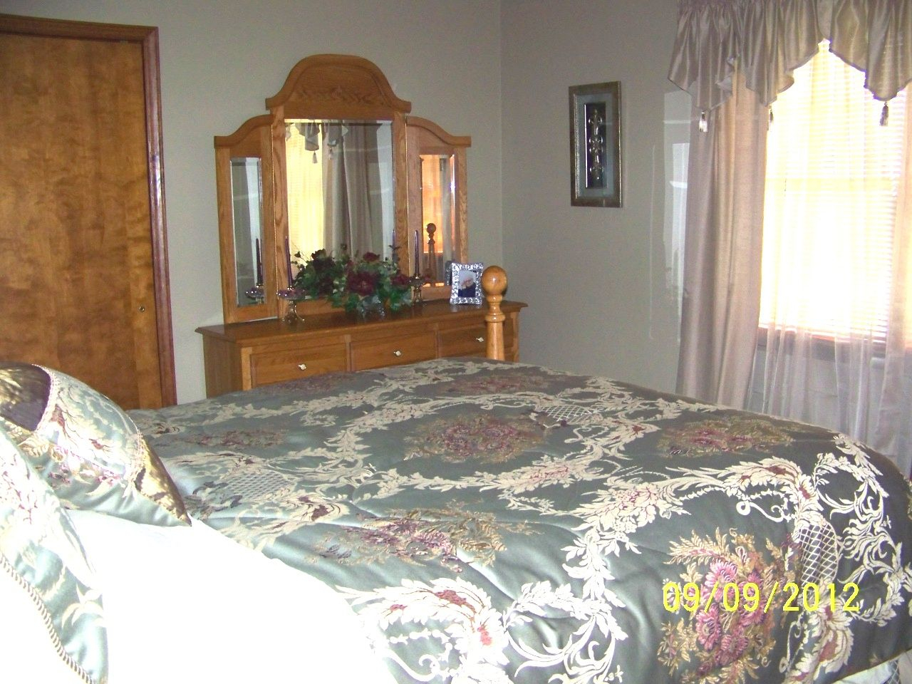 1406 Wheatland Road Buchanan, VA 24066 - Photo 8 of 25 Master B'room