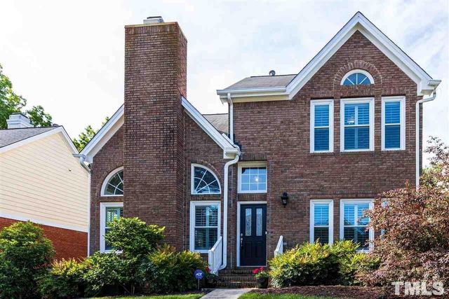 $559,900 | 103 Cumberland Green Drive, Cary, NC 27513
