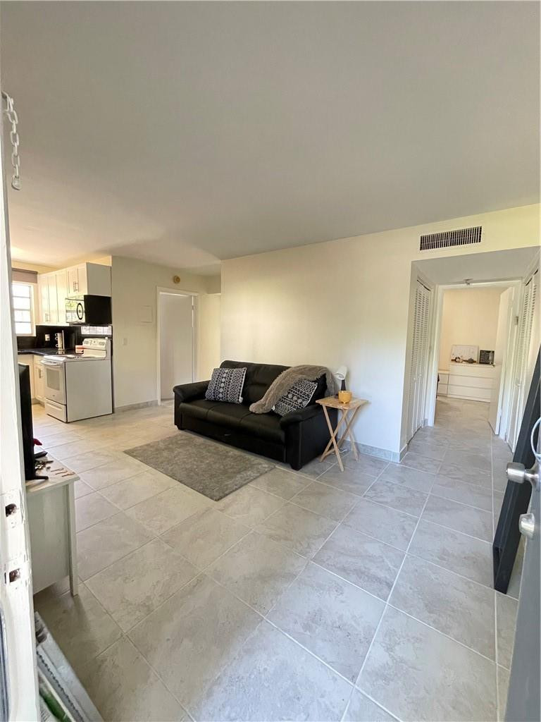 Undisclosed Address Miami, FL 33128 - Photo 7 of 15 Photo 7