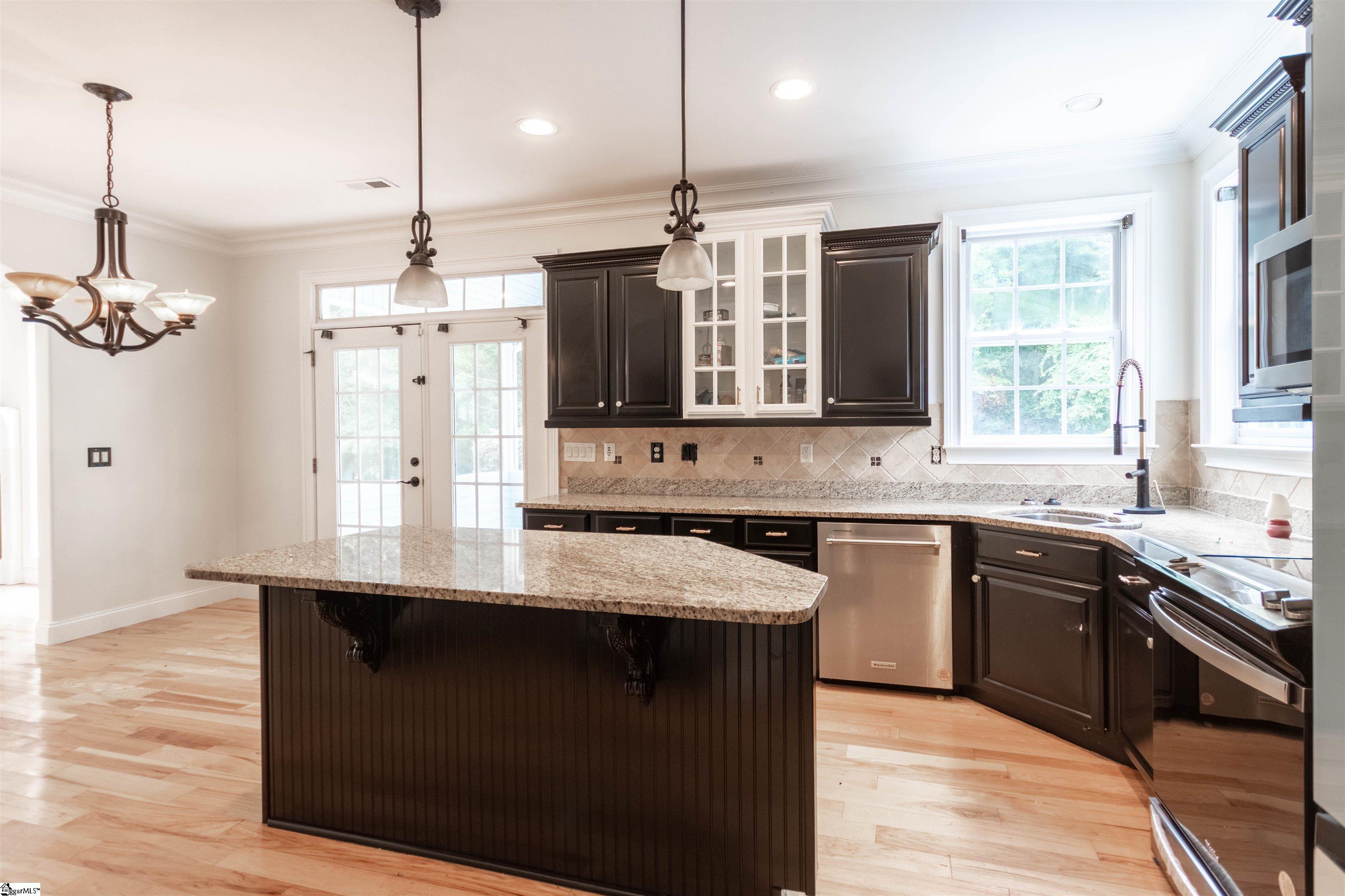 109 Creek Crossing Way Greer, SC 29651 - Photo 11 of 36