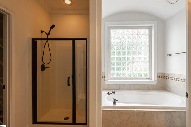 $759,999 | 109 Creek Crossing Way, Greer, SC 29651