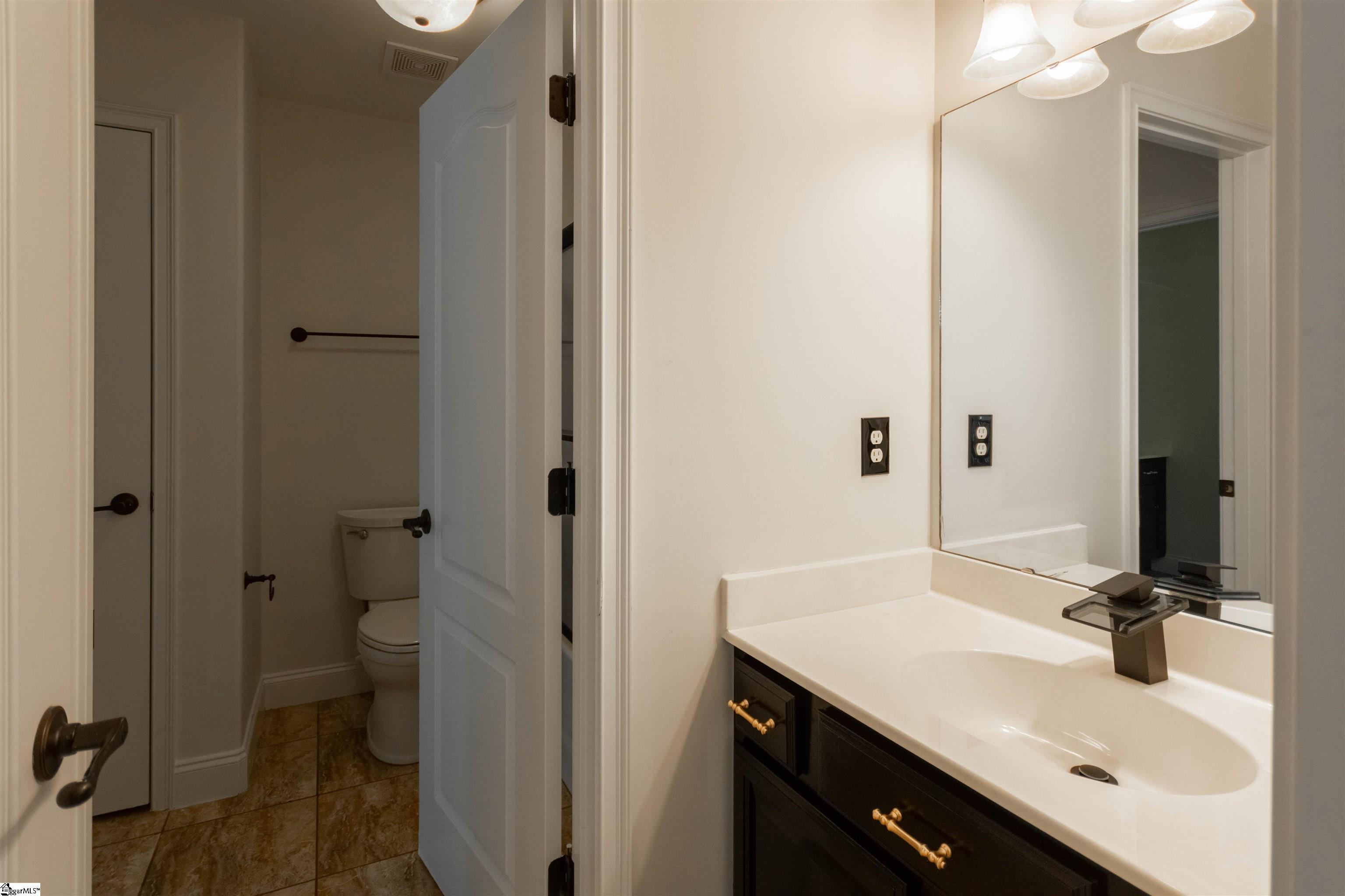 109 Creek Crossing Way Greer, SC 29651 - Photo 25 of 36