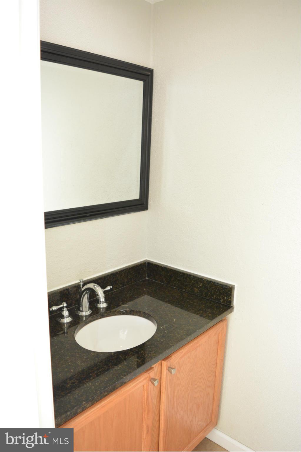 12254 Purcell Road Manassas, VA 20112 - Photo 10 of 23 Bath