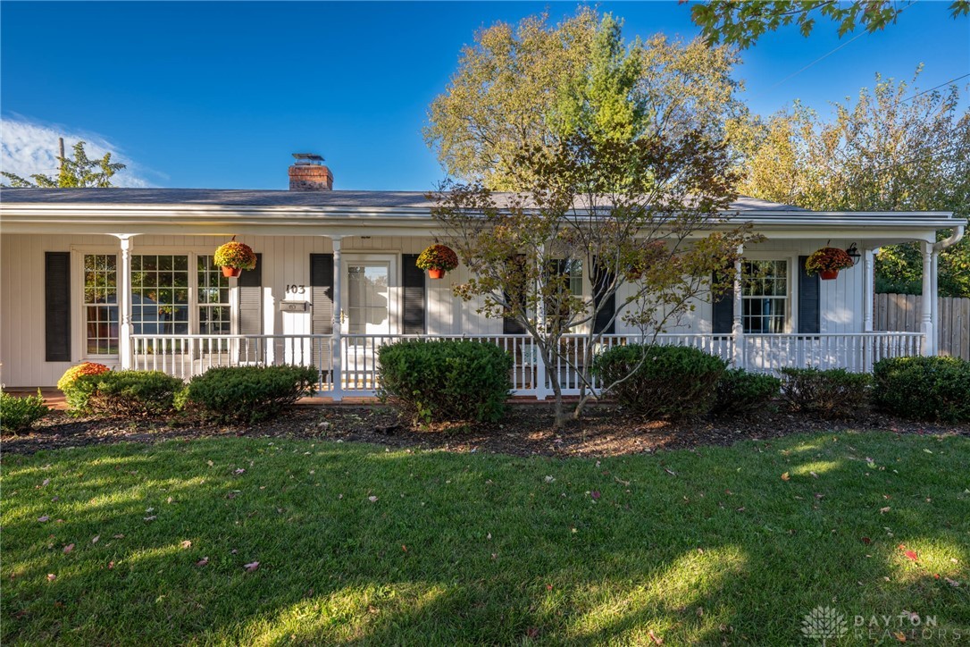 103 White Birch Road Centerville, OH 45458 - Photo 2 of 45