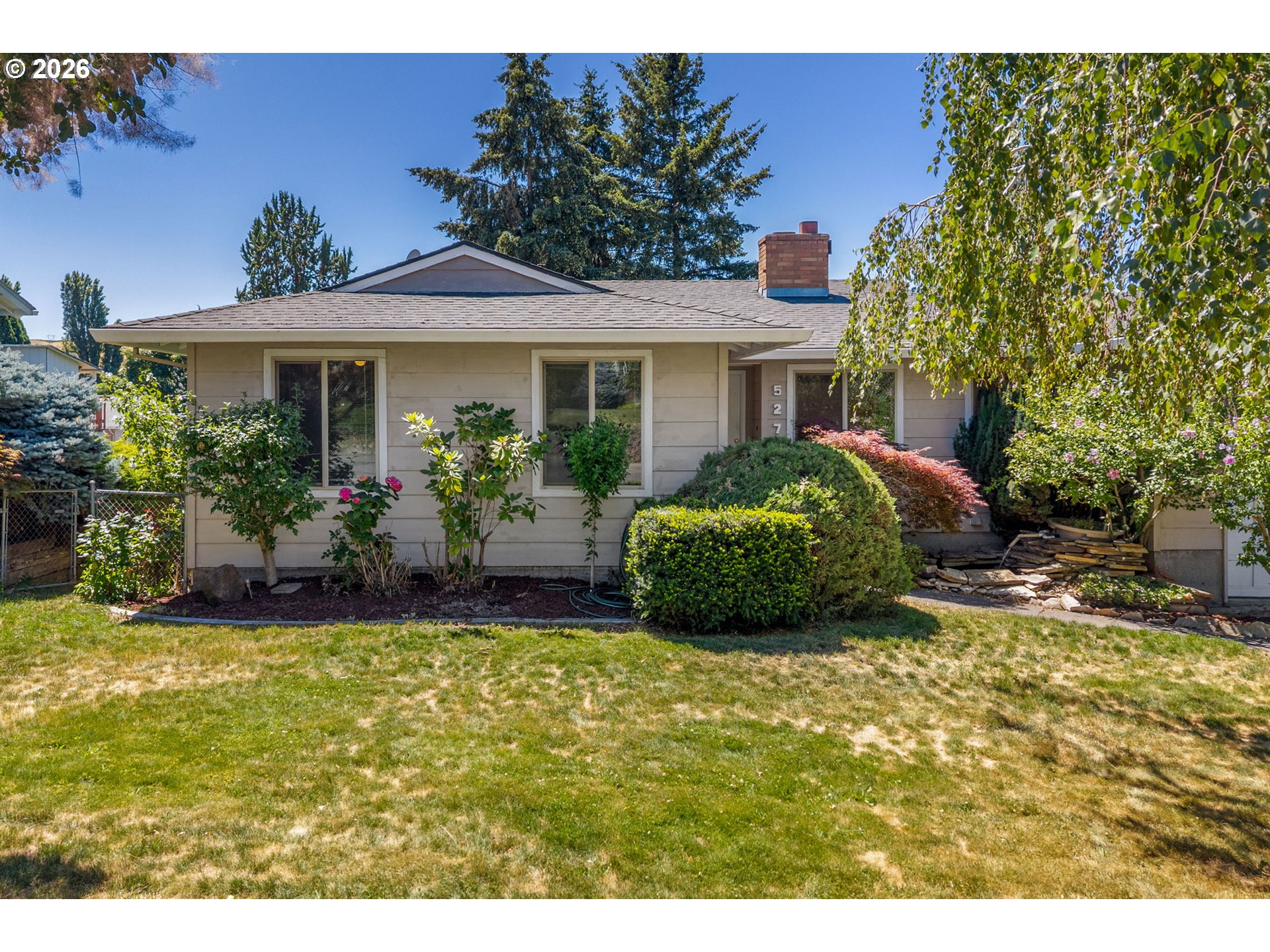 527 Summit Ridge Drive The Dalles, OR 97058 - Photo 2 of 38