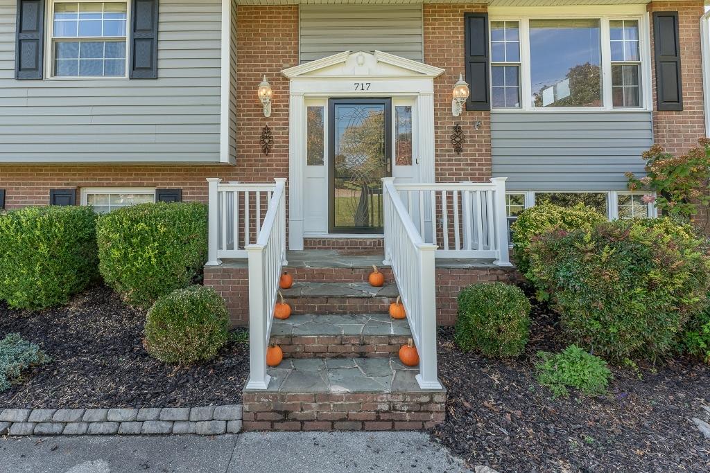 717 Azalea Road Daleville, VA 24083 - Photo 5 of 75 5 Front Exterior Entry