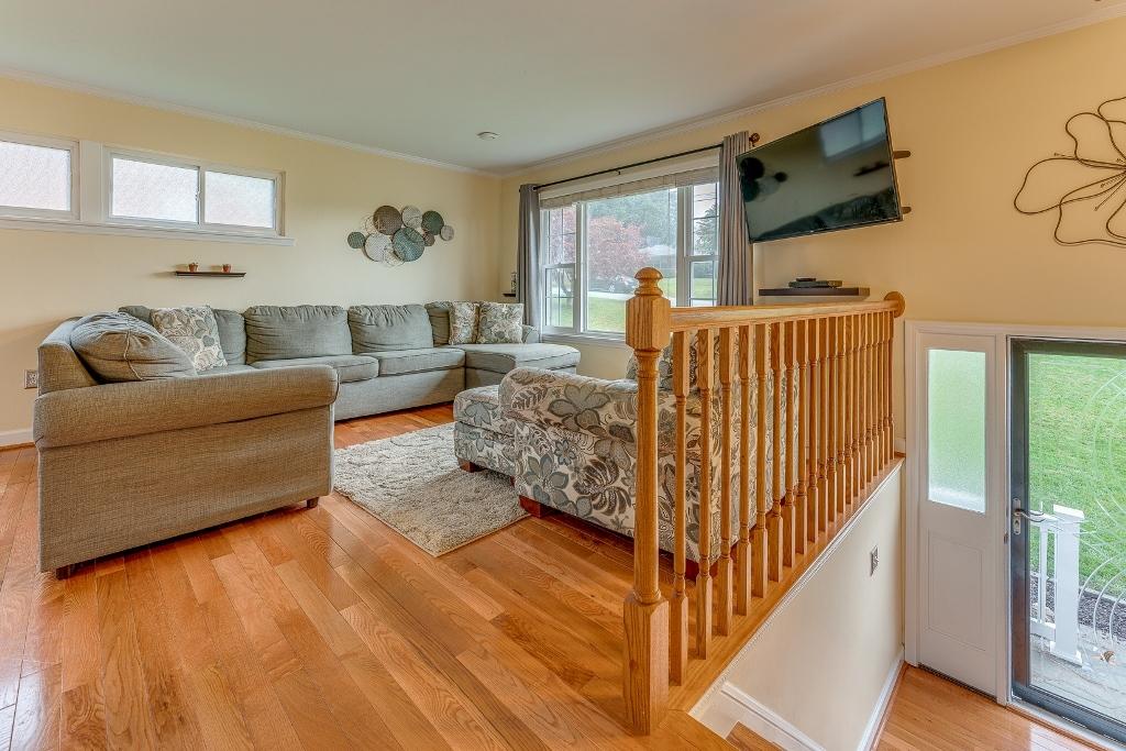 717 Azalea Road Daleville, VA 24083 - Photo 7 of 75 7 Living Room and Entry