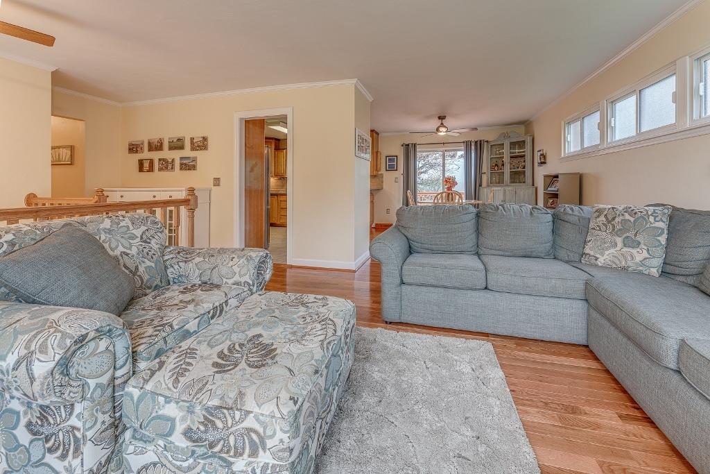 717 Azalea Road Daleville, VA 24083 - Photo 10 of 75 10 Living Room
