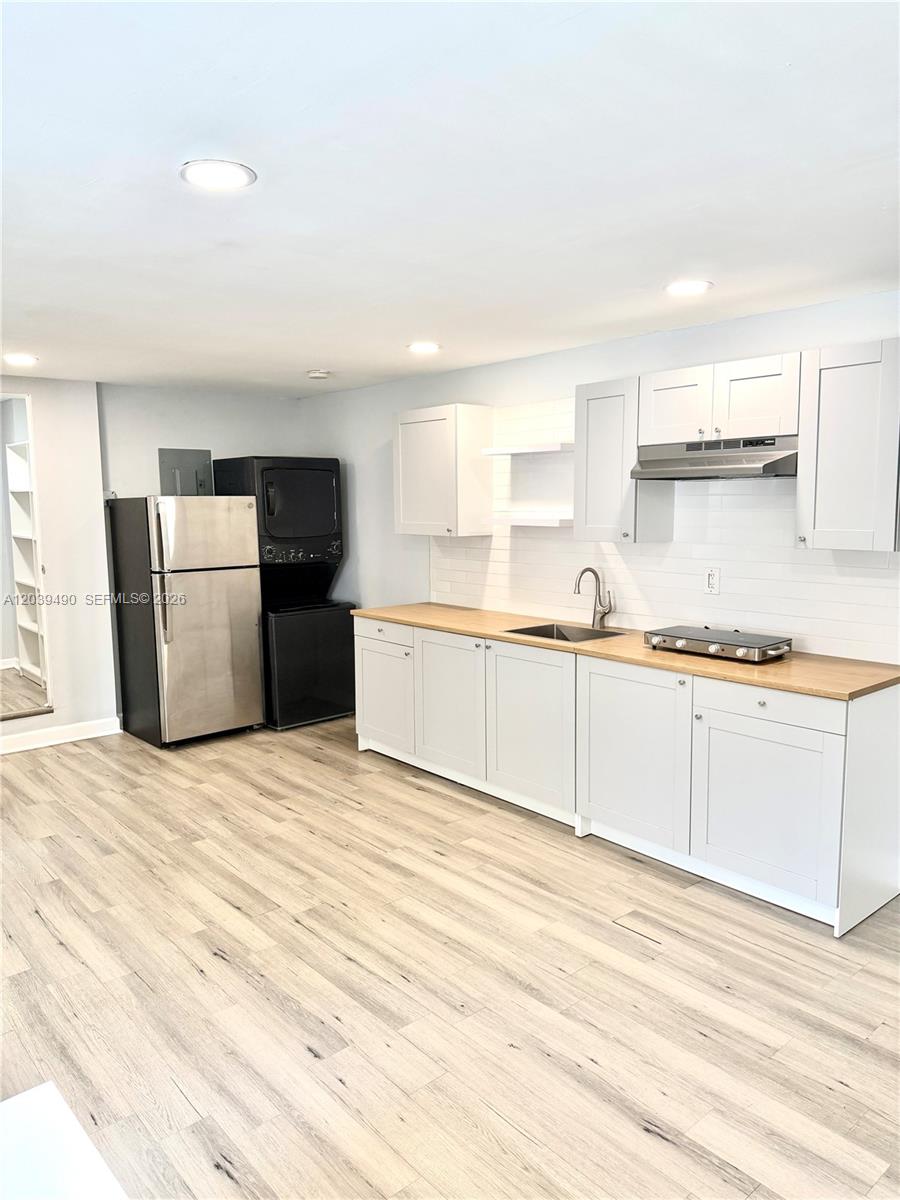 227 Southwest 26th Road Miami, FL 33129 - Photo 2 of 26