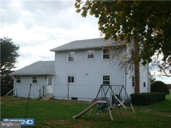 641 Aura Road Glassboro, NJ 08028 - Photo 3 of 3 Exterior Back