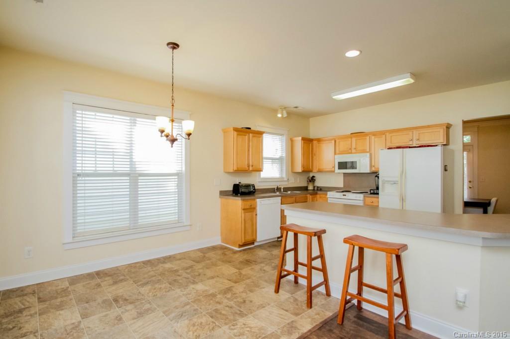 211 Faust Road Davidson, NC 28036 - Photo 7 of 24 Gallery Image 7