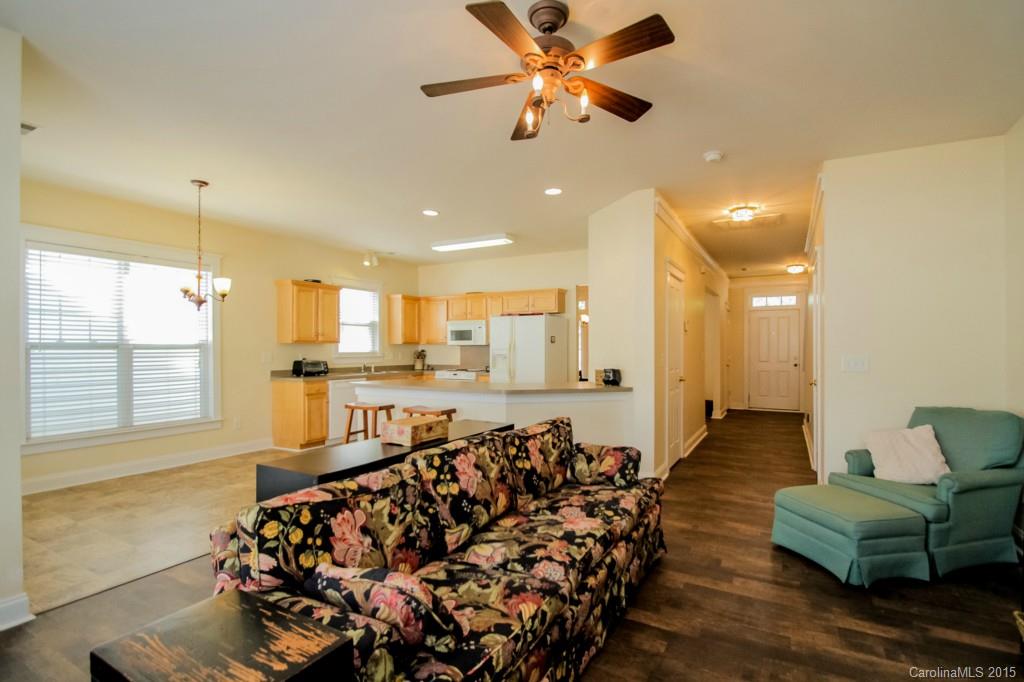 211 Faust Road Davidson, NC 28036 - Photo 10 of 24 Gallery Image 10