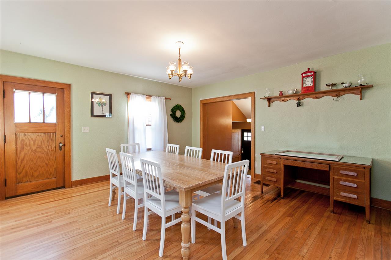 3228 Benton Iowa Road Norway, IA 52318 - Photo 8 of 45 Gallery Image 8