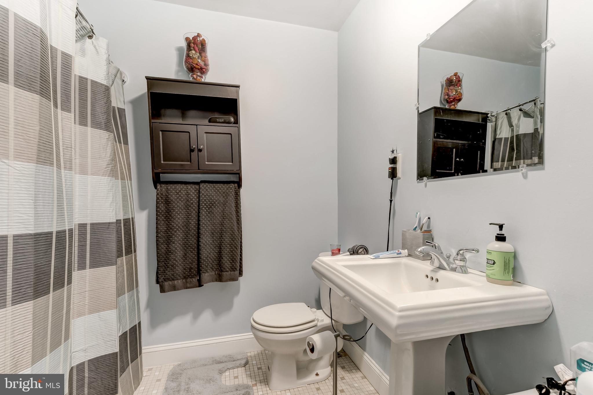 4258 Chapel Road Nottingham, MD 21236 - Photo 16 of 24