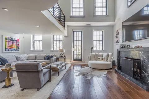 $5,450,000 | 205 Commonwealth Avenue, Unit PH, Boston, MA 02116