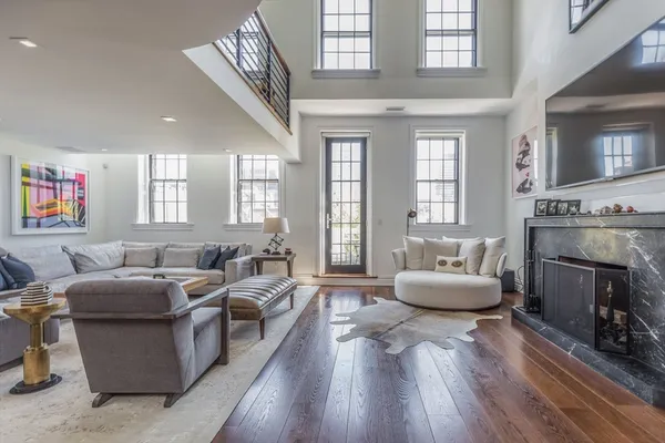 $5,450,000 | 205 Commonwealth Avenue, Unit PH, Boston, MA 02116