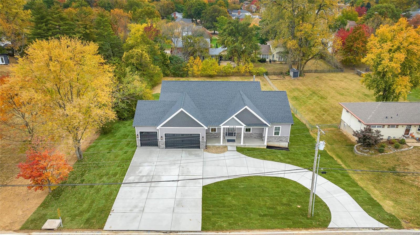 5126 Ambs Road St. Louis, MO 63128 - Photo 2 of 54 Gallery Image 2