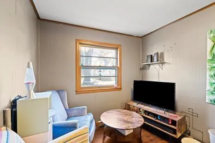 $250,000 | 8725 Larsen Street, Overland Park, KS 66214