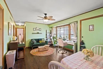 $250,000 | 8725 Larsen Street, Overland Park, KS 66214